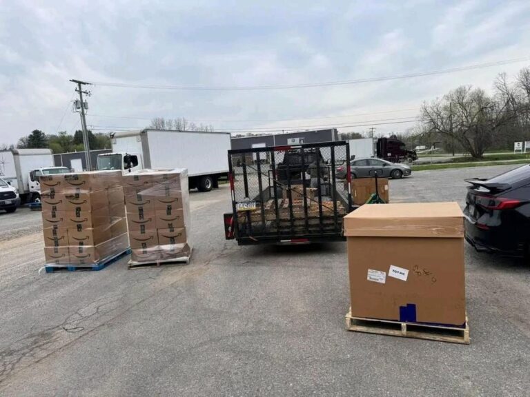 Amazon Electronics Mystery Boxes pallets