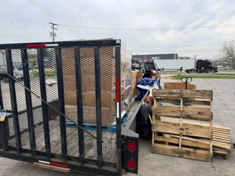 Amazon Electronics Mystery Boxes pallets