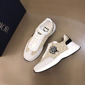 Christian Dior Shoes pallet liquidation and Wholesale