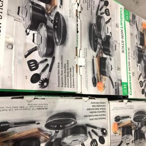 Cookware sets pallet