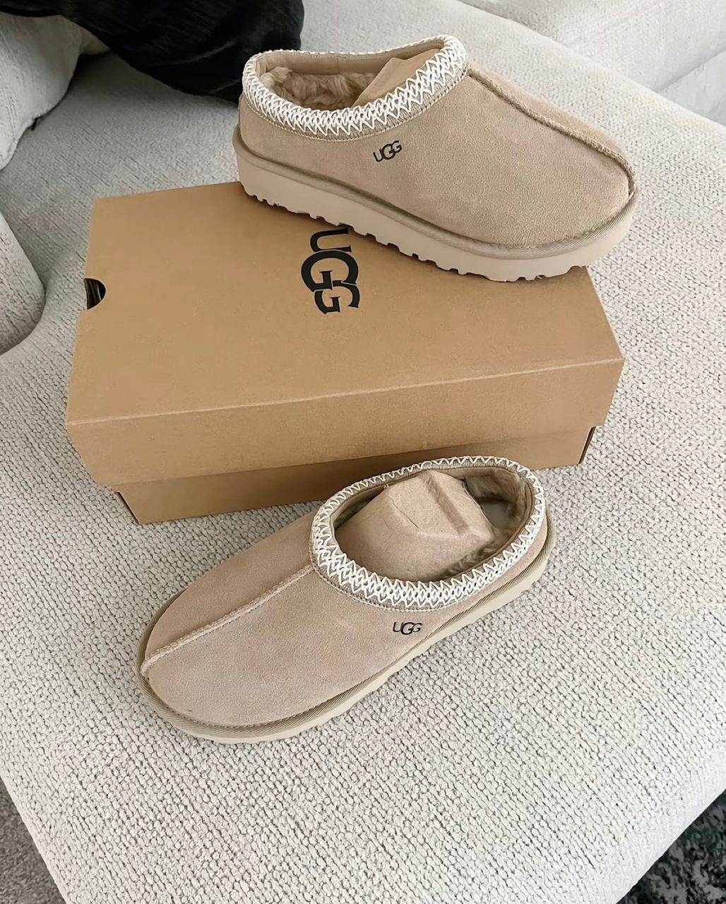Mixed UGG Shoes Pallet liquidation