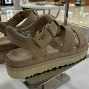 Mixed UGG Shoes Pallet liquidation