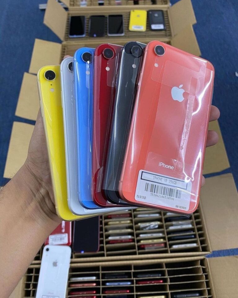 Mixed iPhone Wholesale Pallets