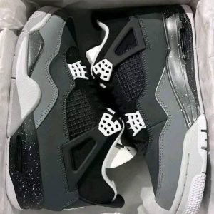 Mixed sneaker pallets liquidation and Wholesale