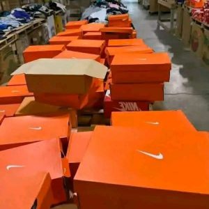 Nike Sneakers Liquidation Pallets – Wholesale Nike Shoe Pallets For Sale