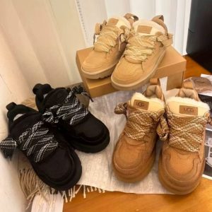 UGG sneakers Pallets liquidation Wholesale